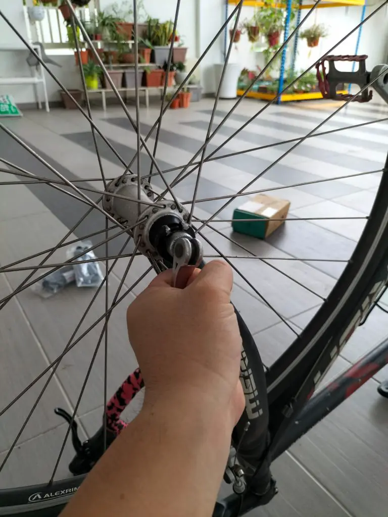 Remove Front Wheel